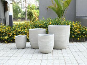 Modern Stone Finish Planter Box